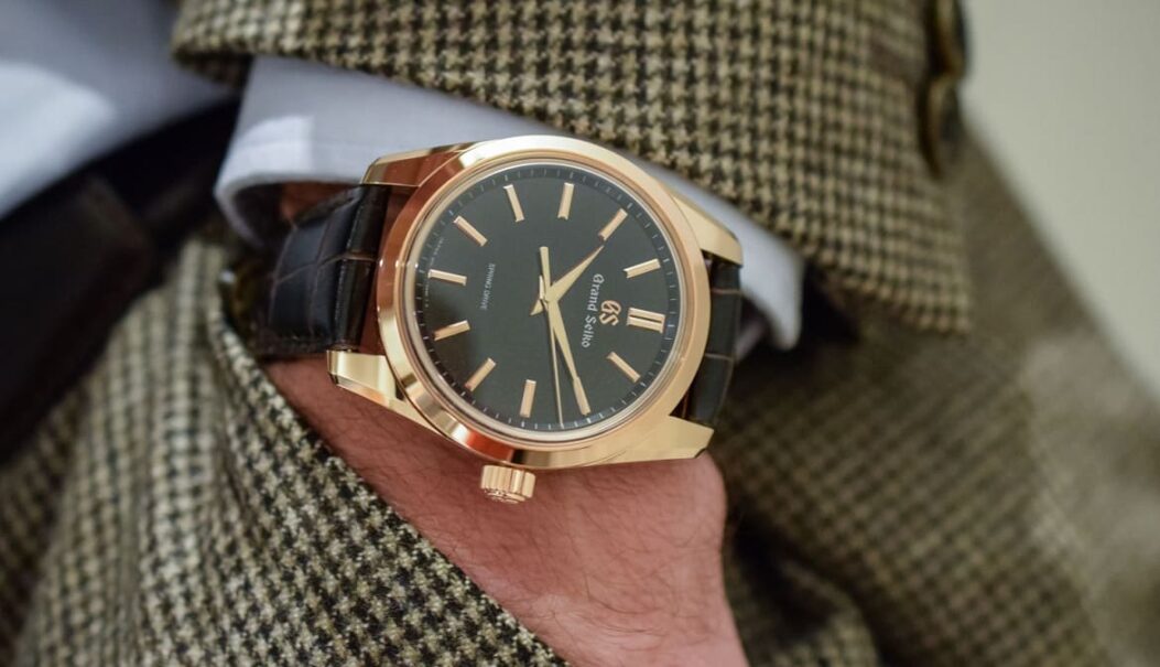 seiko gold watch difference